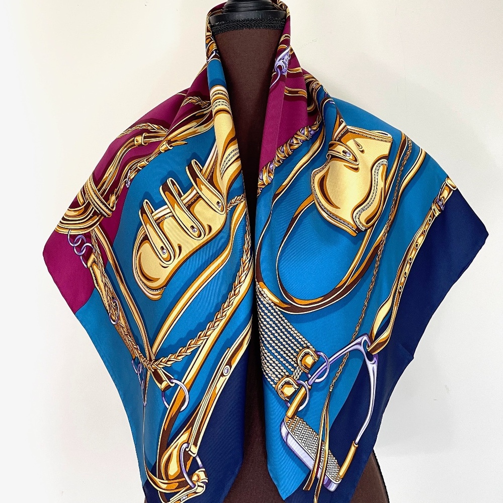 New Gucci Scarf Equestrian Iconic Logo Print Silk Wrap - Picture 2 of 12